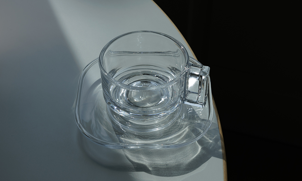 アルノグラス / ARNO GLASS