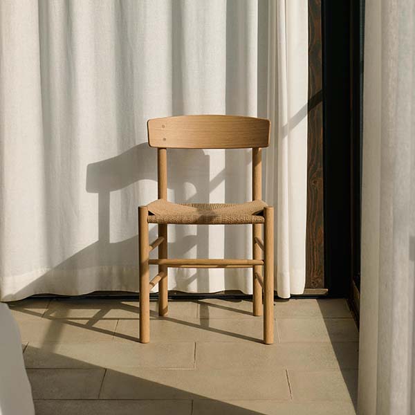 J39 Chair