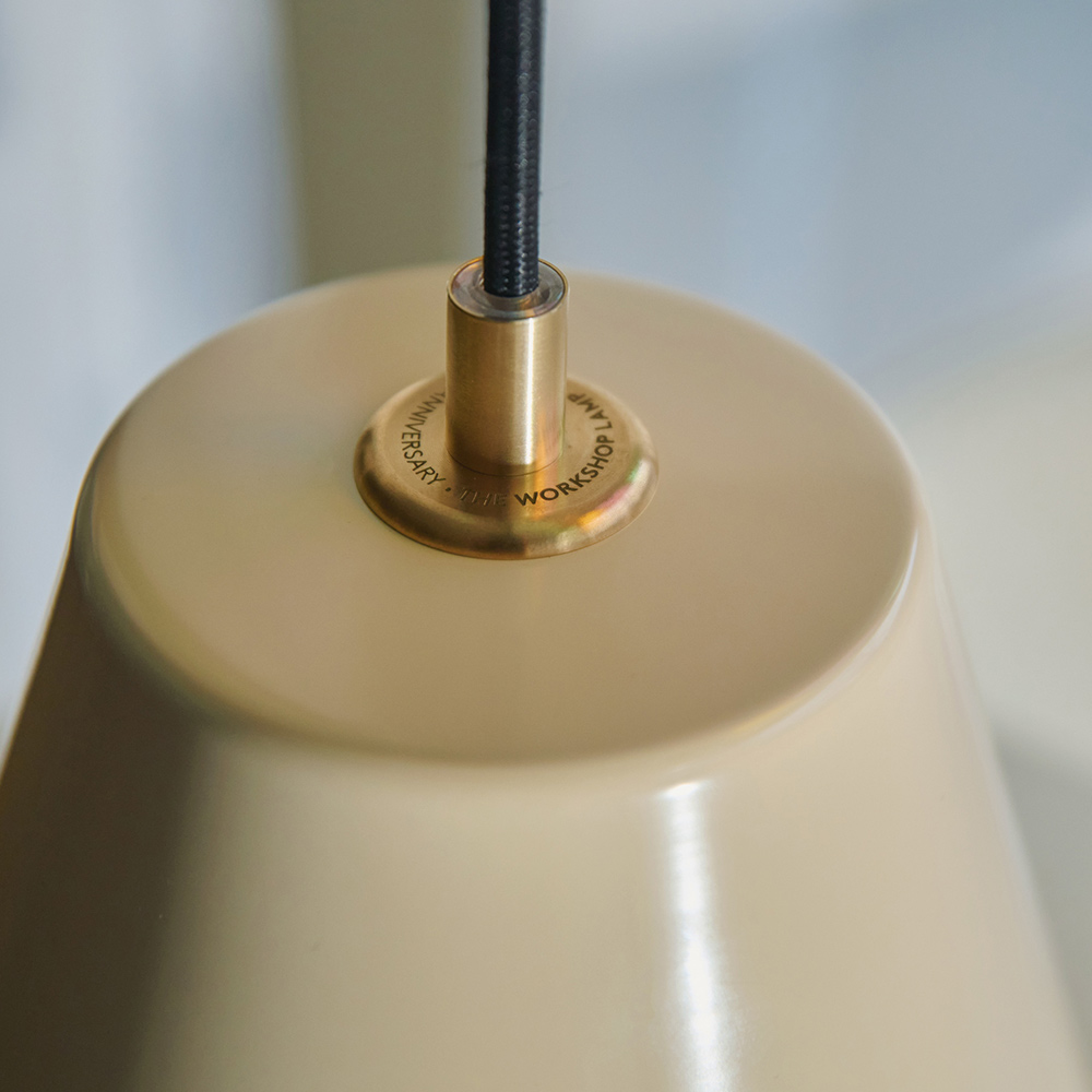 ワークショップランプ / メイドバイハンド