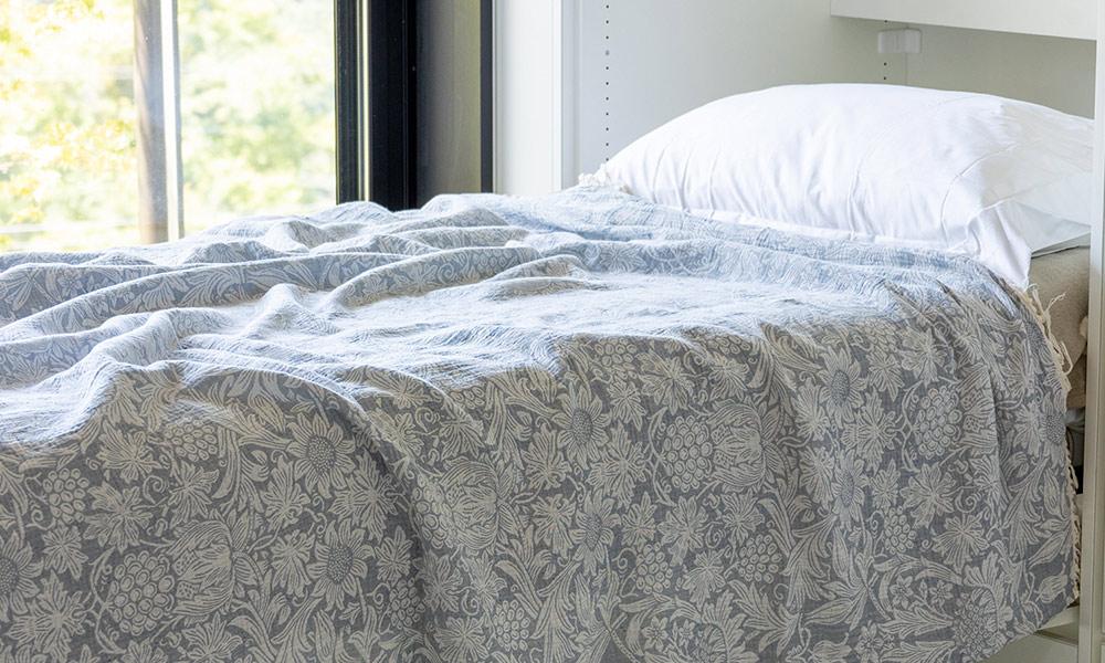 ガーゼコットンスロー ウィリアムモリス / クリッパン