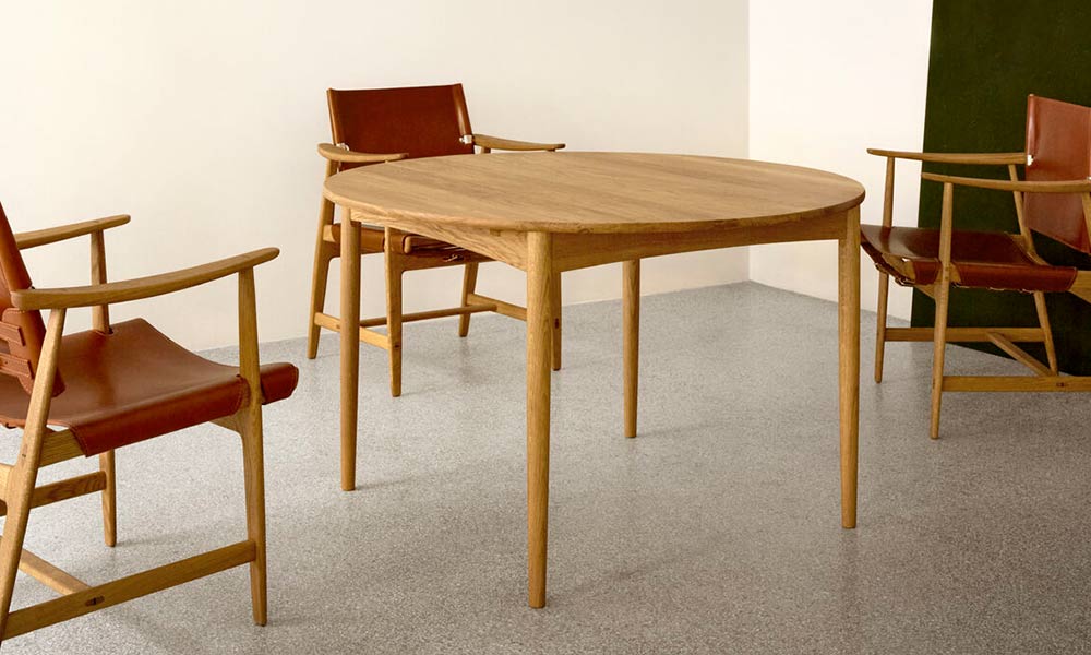 BM0121 Carl Hansen & Son