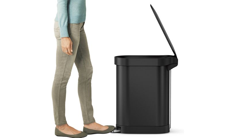 スリムステップカン