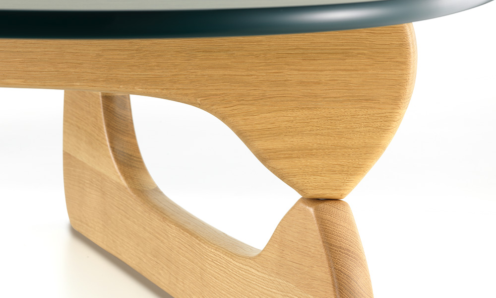 プレミアムパートナー限定 イサム・ノグチ コーヒーテーブル オーク / ヴィトラ