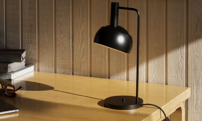 FJ エレメンツ  テーブルランプ