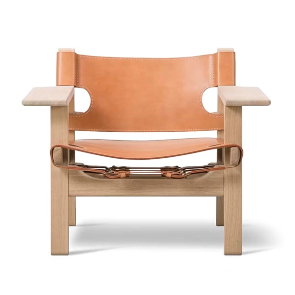 スパニッシュチェア 2226 / オーク材 ソープ仕上げ ナチュラルレザー