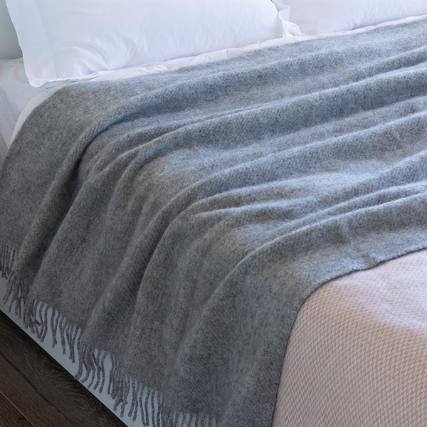 ウールスロー 130×200cm / ゴットランド グレー