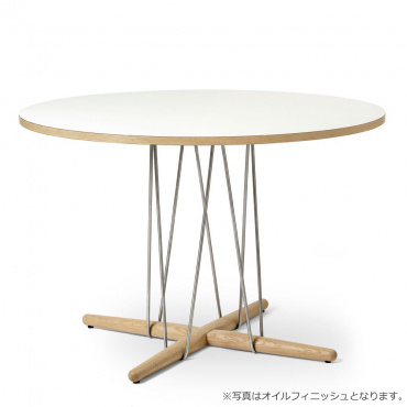 E020 エンブレイステーブル φ110cm / オーク材 ラッカー塗装