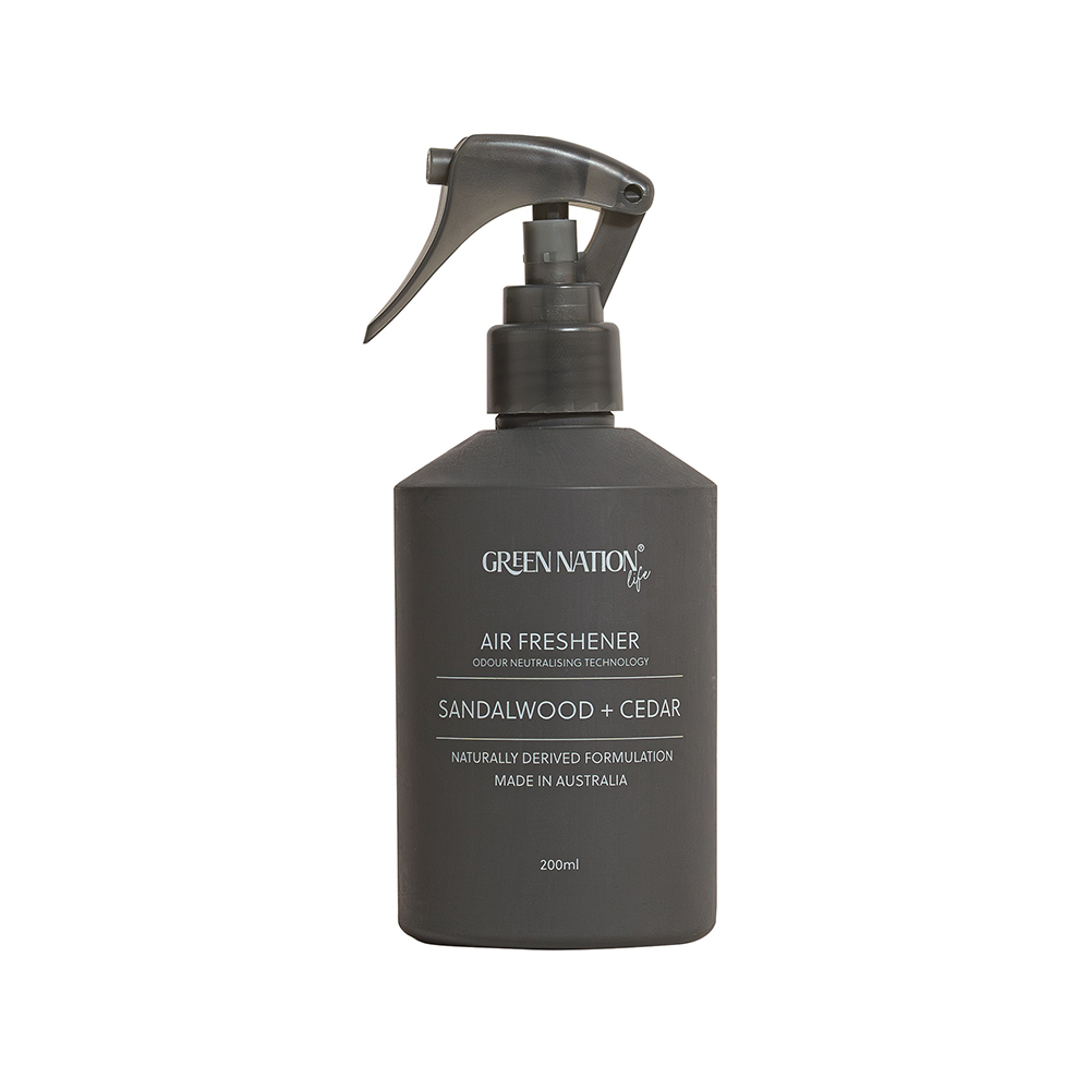 エアーフレッシュナー 200ml / サンダルウッド&シダー