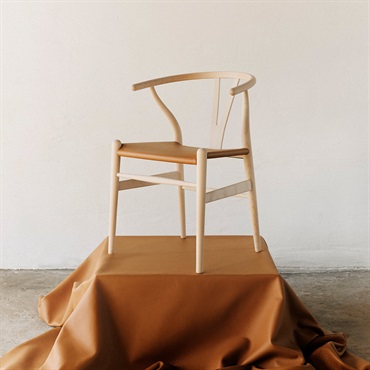 Yチェア CH24P / Carl Hansen & Son