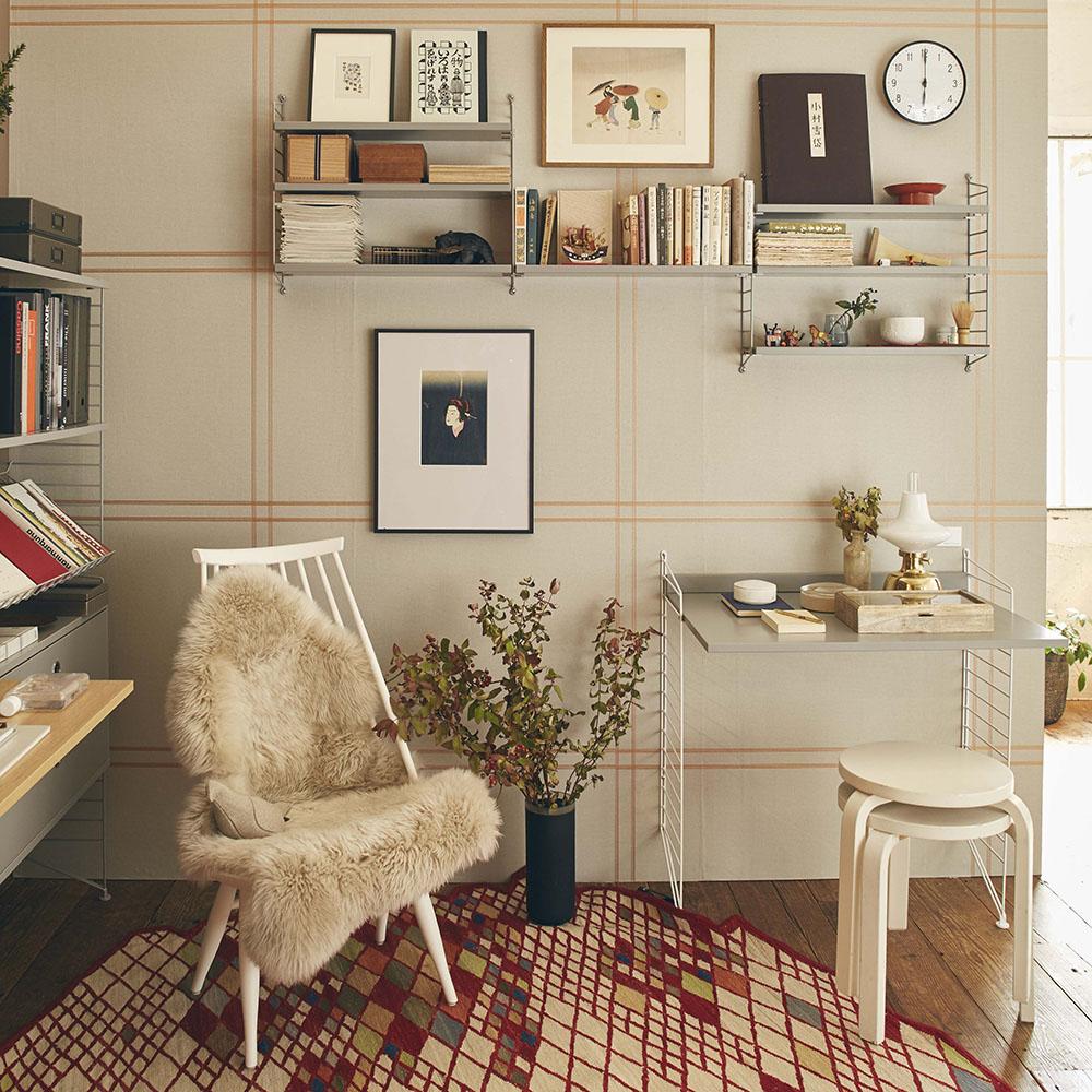 THE STRING APARTMENT
