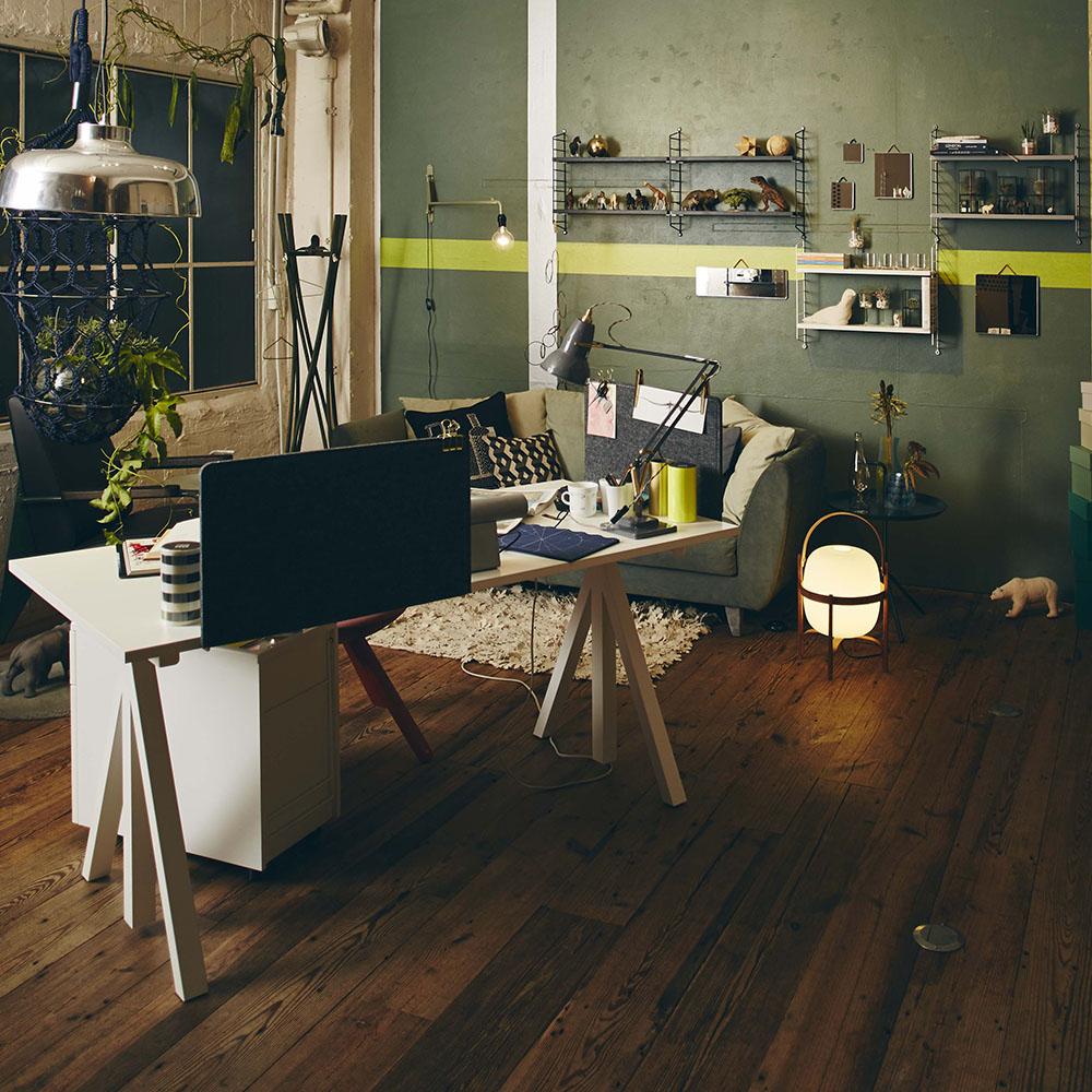 THE STRING APARTMENT