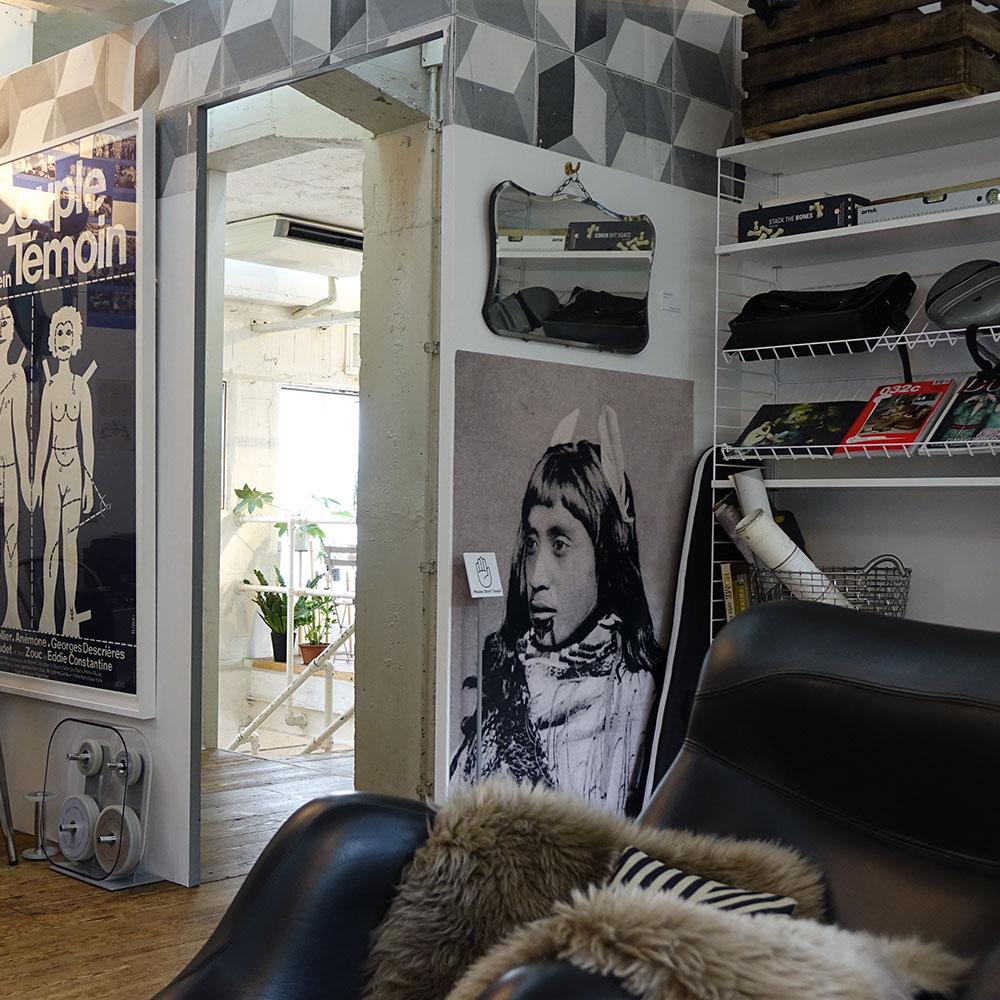 THE STRING APARTMENT