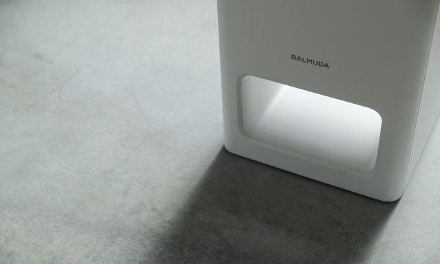 バルミューダ ザ・ピュア ホワイト BALMUDA The Pure A01A-WH​ 空気清浄機 ｜【SEMPRE】公式通販  家具・雑貨・インテリアショップのセンプレ