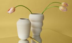 ハンドターンドフラワーベース / Hand Turnd Flower Vase