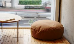 ソモウ クッションチェア / Somou Cushion Chair