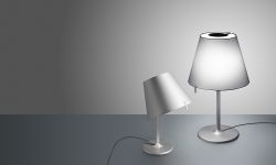  ơ֥ / Melampo table lamp
