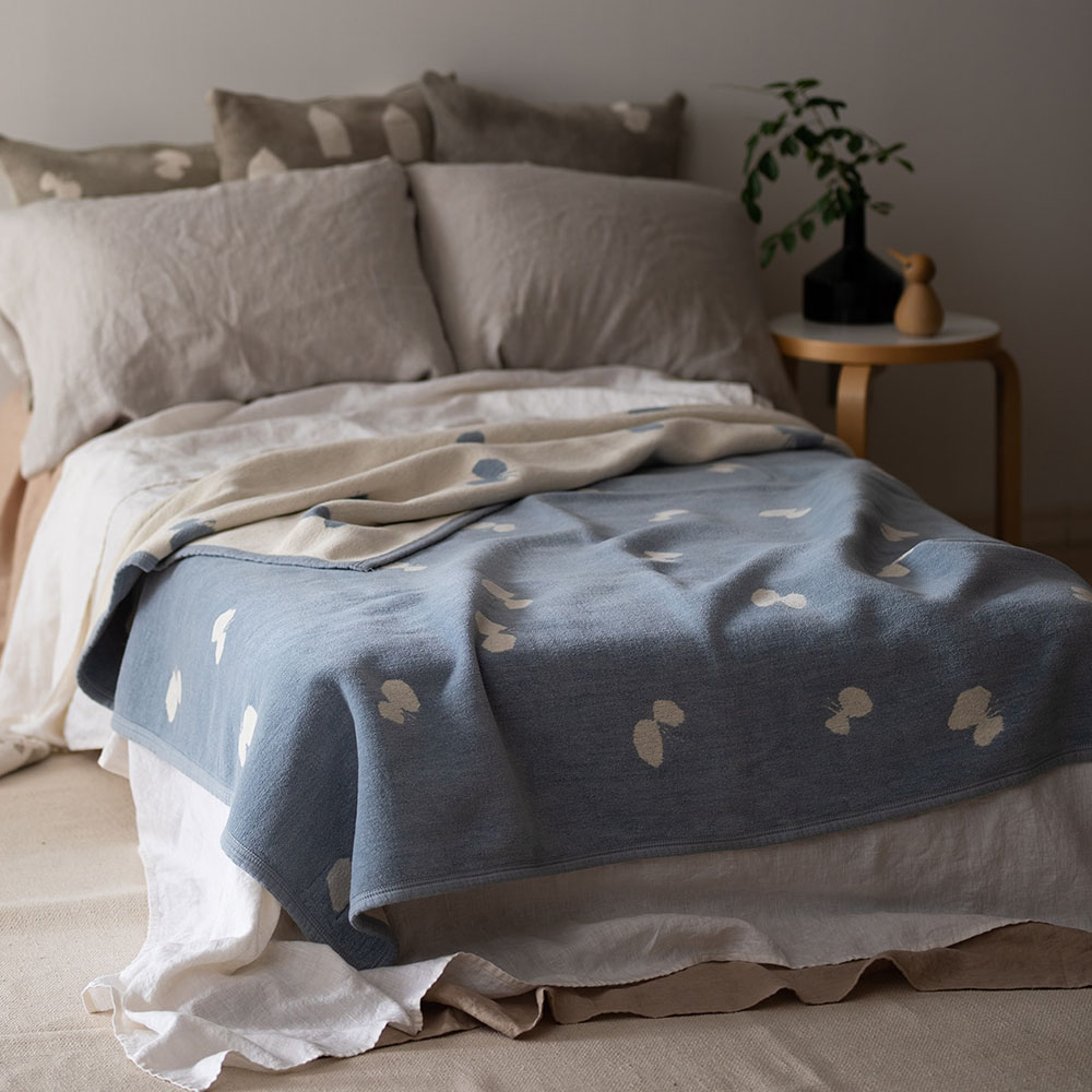 VL ステュディオ テーブル フロア φ250 / 真鍮 無塗装 (ルイスポールセン・Louis Poulsen)