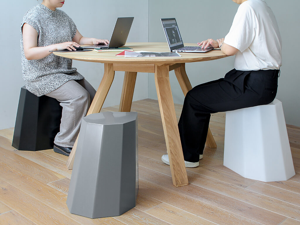 Arnold Circus Stool - Blue Mottle アーノルドサーカス