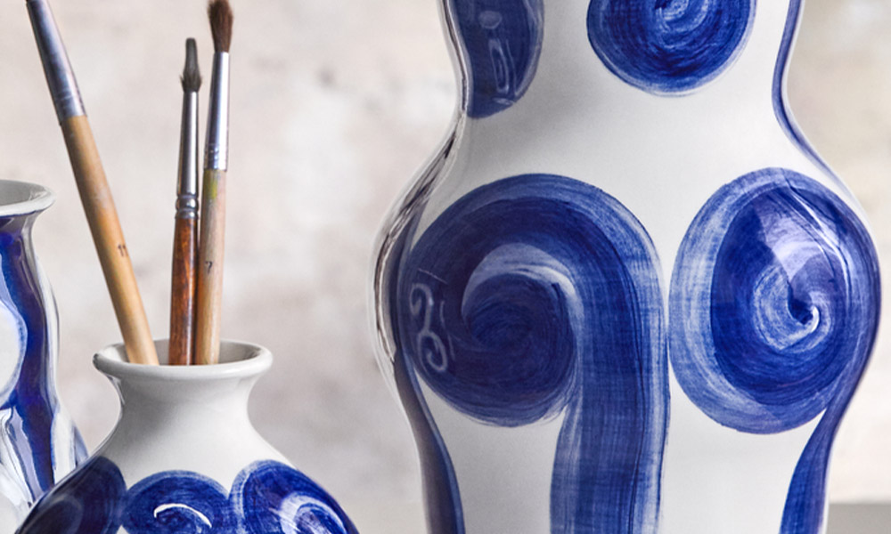 KAHLER（ケーラー）の新作フラワーベース「Tulle Vase」 -