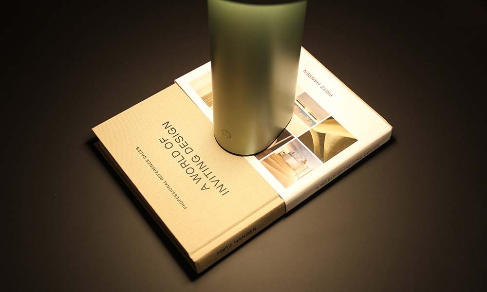 FRITZ HANSEN / フリッツ・ハンセン
 セシリエ・マンツ Cecilie Manz ポータブルライト SOLAE