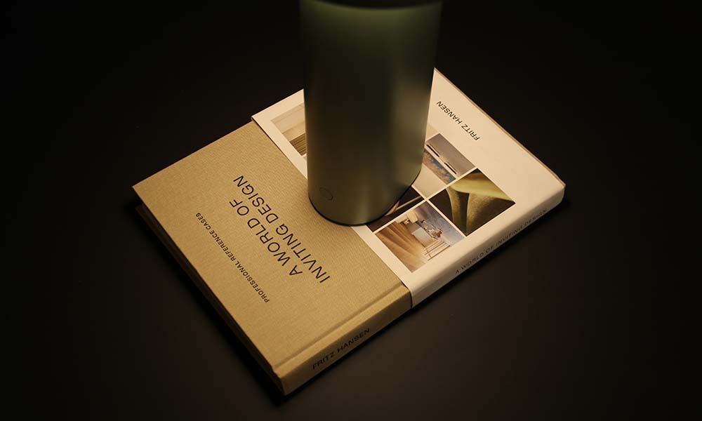 FRITZ HANSEN / フリッツ・ハンセン
 セシリエ・マンツ Cecilie Manz ポータブルライト SOLAE